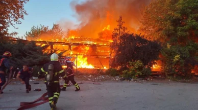 Sakarya Adapazarında kafe yangını paniğe neden oldu