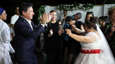 Down sendromlu Nilay TOGG ile düğün yaşadı