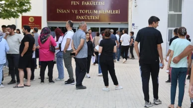 Elazığ YKS ikinci oturumunda öğrenciler sınava girdi