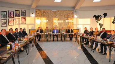 Bayburt protokolü Bamsı Beyrek Terasta buluştu