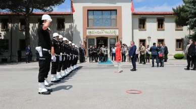 Bakan Göktaş Erzincan Valisi Aydoğdu ile görüştü