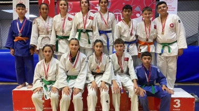 Salihlili genç judocular Manisa şampiyonasında tarih yazdı