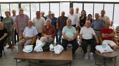 Nilüfer Belediyesi huzurevinde babalar gününü kutladı