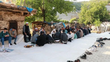 Dedemli Mahallesinde asırlık Bayram Damı geleneği yaşıyor