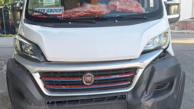 Karabükde okul servisi ve otomobil kazası yaşandı