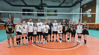 Köyceğiz veteran voleybol turnuvasında 23 takım yarıştı