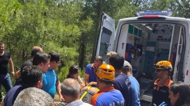 Erzin ormanlık alanda uçurumdan düşen kişi kurtarıldı