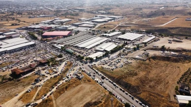 Denizli Kurban Pazarında arife günü hareketliliği yaşandı