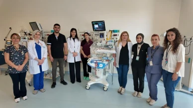 Eskişehir Şehir Hastanesinde yenidoğan bebeğin hayatı kurtuldu