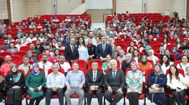 Vali Aydoğdu Erzincan öğretmenleriyle anlamlı buluşma gerçekleştirdi