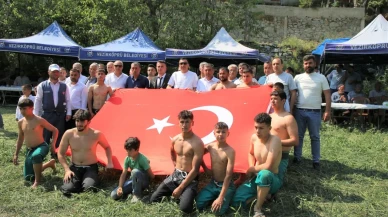 Asırlık Düğün Güreşleri Sarıdibek Mahallesinde Yaşatılıyor