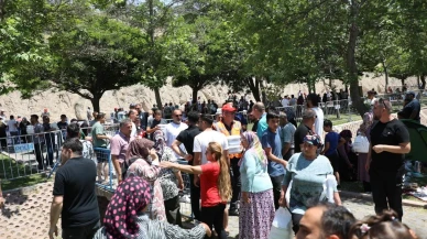 Melikgazi Belediyesi 647. Mimarsinan Evliyalar Pilav Şenliği’ni düzenledi