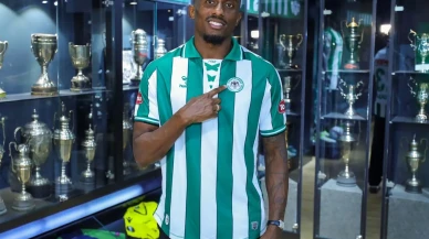 Kongolu yıldız Andzouana Konyaspor ile anlaştı
