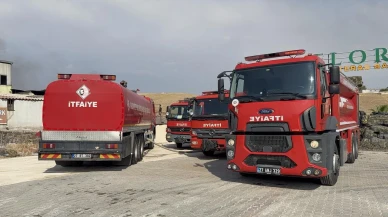 Gaziantep’te Geri Dönüşüm Fabrikasında Çıkan Yangın İtfaiye Ekiplerince Söndürüldü