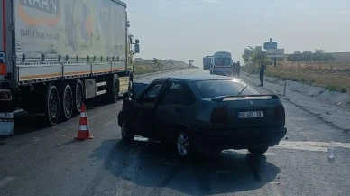 Konya’da karapınar ilçesinde trafik kazası dört kişiyi yaraladı
