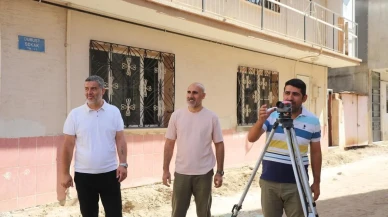 Başkan Yardımcısı Kıran Turgutlu'daki Asfalt Çalışmalarını Yerinde İnceledi