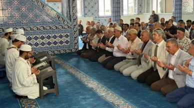 Özalp'te 15 Temmuz Demokrasi ve Milli Birlik Günü anma etkinlikleri düzenlendi