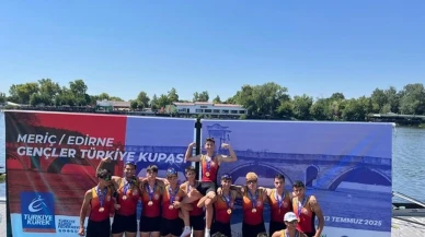 Galatasaray Gençler Türkiye Kupası'nda hem erkek hem kadın kategorilerinde şampiyon oldu