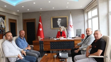 Karnavas Dut Pekmezi Festivali Olur ilçesinde başlıyor