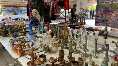 Efekent Bit Pazarında nostalji dolu anıları keşfedin