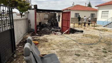 Konyanın Kulu ilçesinde bahçedeki garaj yandı