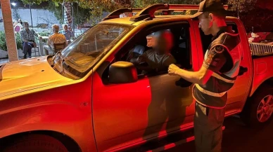 Karacasu'da jandarma sıcak nokta uygulaması ile 1 aranan şahıs yakalandı