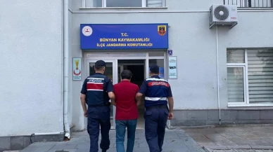 FETÖ üyesi H.D. Kayseri’de Bünyan ilçesinde jandarma operasyonuyla yakalandı