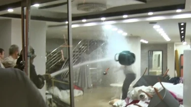 Antalya'da Bahadır T. gelinlik mağazasında tüpe çakmak dayayarak eylem yaptı