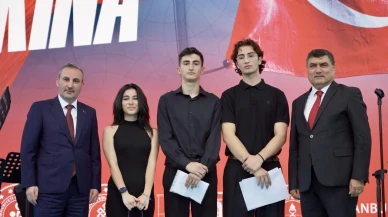 Sultanbeyli'de 15 Temmuz Demokrasi ve Milli Birlik Günü şiir yarışması ödül töreni