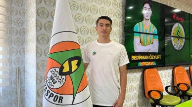 Alanyaspor genç savunma oyuncularını kadrosuna kattı