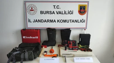 Bursa İnegöl eski kilisede kaçak kazı yapanlar yakalandı