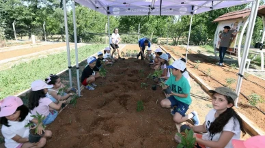 Muğla Büyükşehir Belediyesi çocuklara tarım eğitimi veriyor