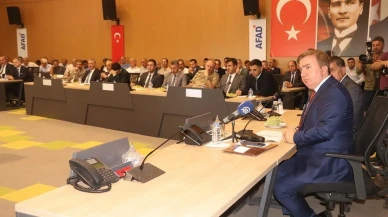 Erzincan Valisi Hamza Aydoğdu Muhtarlarla Sorunları Değerlendirdi