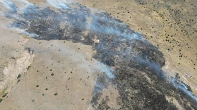 Malatya Akçadağ’da Çıkan Yangın Havadan Görüntülendi