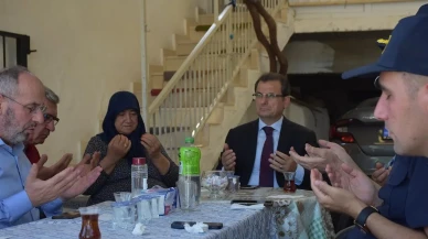 Şehit Polis Turan Arıkan Salihlide anıldı