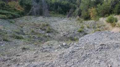 Sinop taşgüney köyünde selden zarar gören yol dört yıldır onarılmadı
