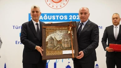 Erzurum Ticaret ve Sanayi Odası Başkanı Özakalın Bakan Bolat'a iş dünyasının