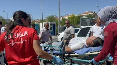 Muğla’da Otomobil Hamile Kadınla Motosikleti Çarpıştırdı