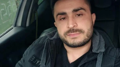 Bursa Mustafakemalpaşa'da iki otomobil kafa kafaya çarpıştı bir ölü üç yaralı