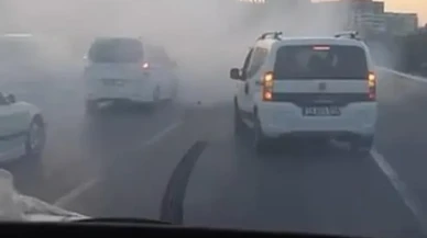 Bursa'da düğün konvoyu magandaları yol kapatıp lastik yaktı