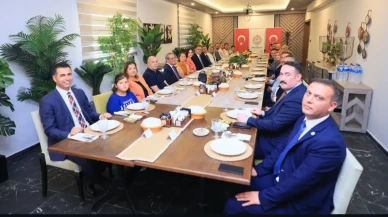 Tuğgeneral Emrullah Büyük'e Vali Akbıyık Tarafından Moskova Görevi İçin Plaket Verildi