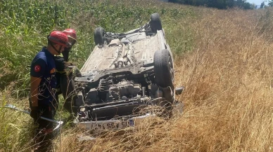 Amasya'nın Suluova ilçesinde otomobil şarampole uçtu, sürücü yaralandı