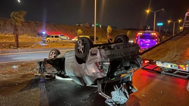 Kahramanmaraş’ta otomobil takla atarak orta refüje çarptı sürücü ağır yaralandı