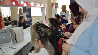 Bursa Büyükşehir Belediyesi kadınlara meslek eğitimi verdi