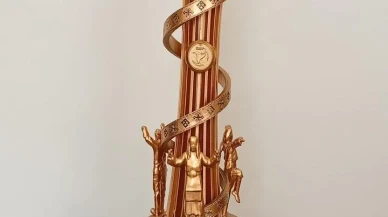 Kütahya Halk Eğitimi Merkezi halk oyunları ekibi Türkiye şampiyonu oldu