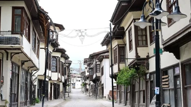 Yeşilyurt Belediyesi ve Kültür Bakanlığı Lezzet Caddesi’nde iş birliği yaptı
