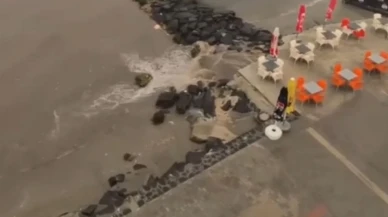 Tekirdağ'da sağanak yağış sokakları dereye çevirdi