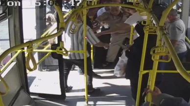 Kayseri'de otobüs şoförü Adem Güngör fenalaşan yolcuyu hastaneye yetiştirdi