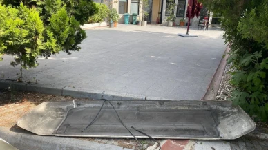 Arnavutköy’de İETT otobüsünün havalandırma kapağı uçtu Emre Arslan faciadan kurtuldu