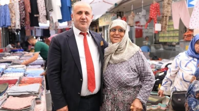 Başkan Kaya Cuma Pazarında Vatandaşlarla Bir Araya Geldi